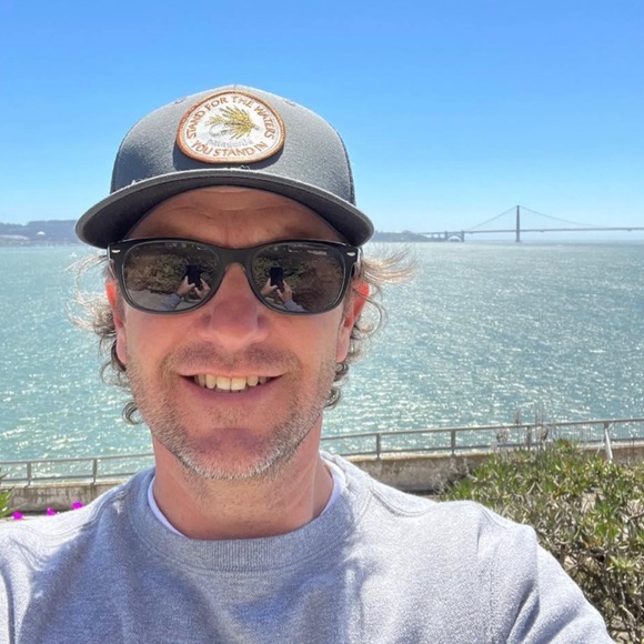 Meet your Posher, Jeff - Picture 1 of 1